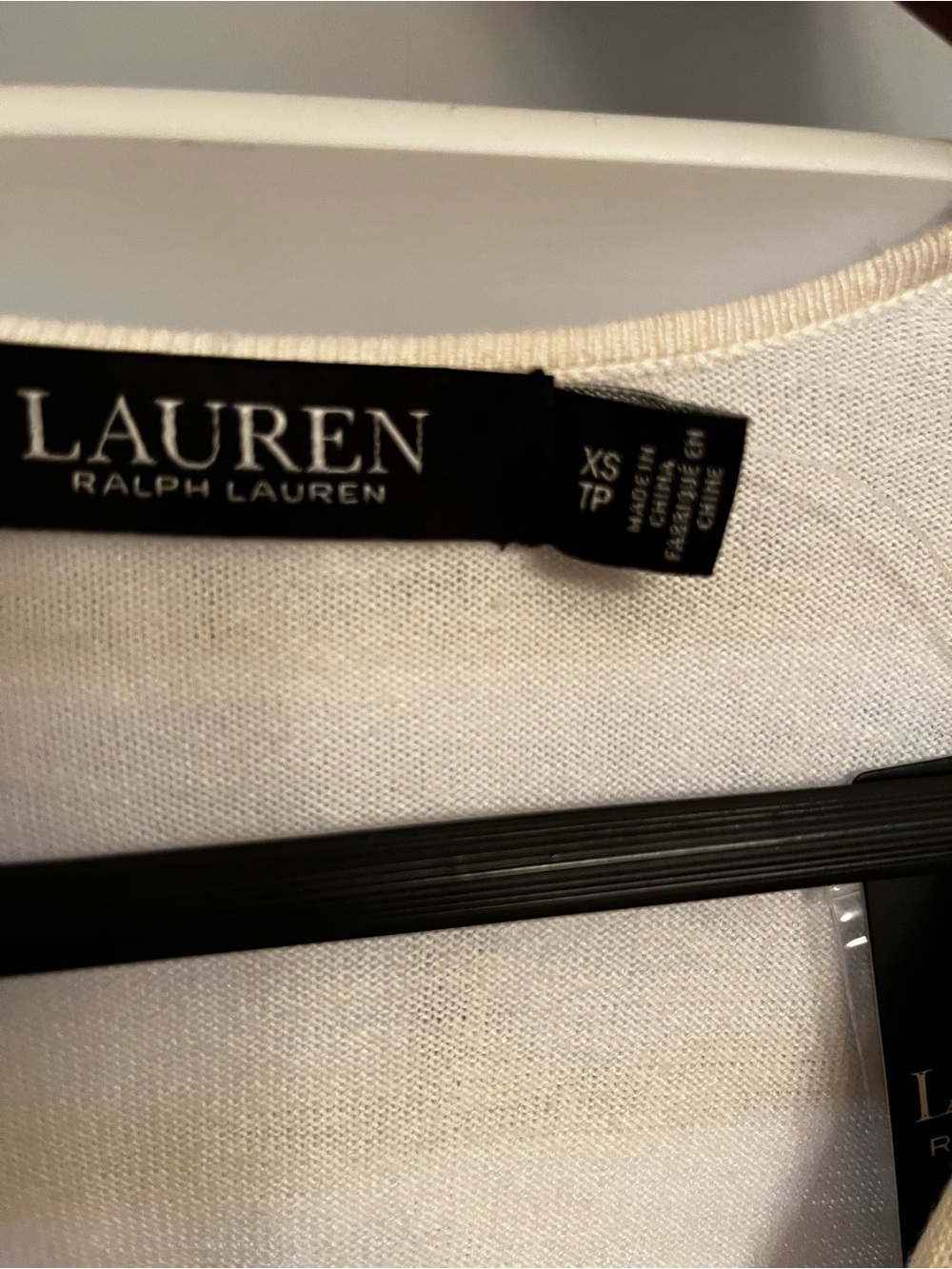 Ralph Lauren Ivory Knit Top with V-Neck Trim .xs .new with tags - Picture 6 of 8
